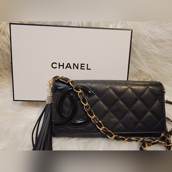 Authentic Chanel Black Quilted Lambskin Leather Flap Continental Wallet - Picture 2 of 7